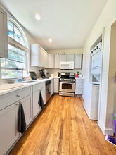 774 Parker St, Unit 2 in Boston, MA - Building Photo - Building Photo