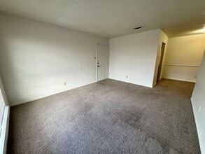 4306 Lake Rd in Killeen, TX - Building Photo - Building Photo