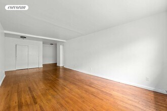 2545 Sedgwick Ave in Bronx, NY - Building Photo - Building Photo
