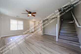 2472 E Boston St, Unit 106 in Gilbert, AZ - Building Photo - Building Photo