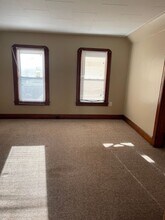 23-25-25 Cleveland St in Springfield, MA - Building Photo - Building Photo