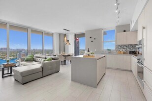 4010 S Ocean Dr, Unit ID1227249P in Hollywood, FL - Building Photo