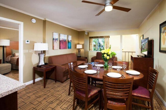 514 Via De La Valle in Solana Beach, CA - Building Photo - Building Photo