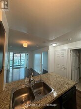 25 Greenview Ave in Toronto, ON - Building Photo - Building Photo