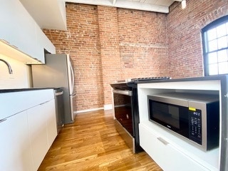 112 SE 4th St, Unit 304 in Des Moines, IA - Building Photo - Building Photo