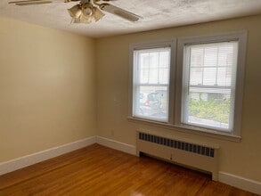 460A Highland Ave, Unit 2 in Malden, MA - Building Photo - Building Photo