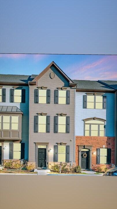 1107 Rampart Dr in Fredericksburg, VA - Building Photo