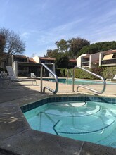 47 Dearborn Pl-Unit -APT 30 in Goleta, CA - Building Photo - Building Photo