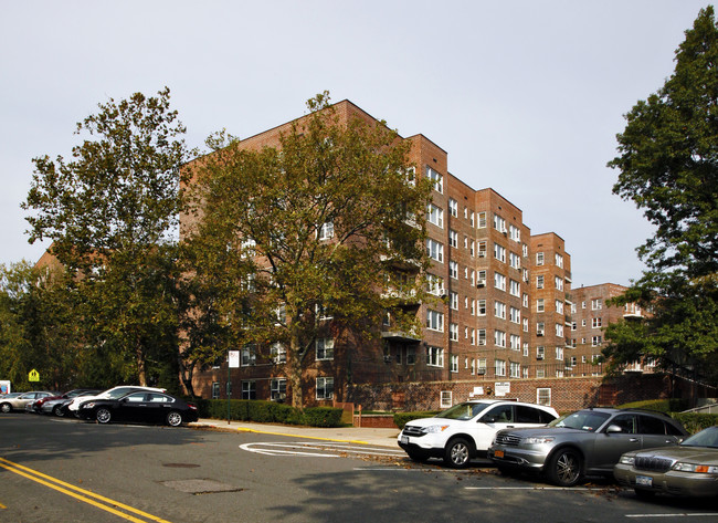 Hudson Manor Terrace in Bronx, NY - Building Photo - Building Photo