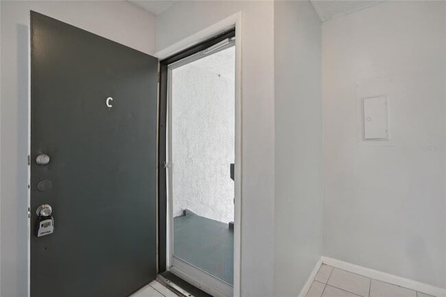 811 N Keene Rd in Clearwater, FL - Building Photo - Building Photo