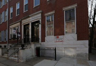 1114 Spruce St in Philadelphia, PA - Foto de edificio - Building Photo
