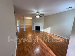 2064 Summerton Cir in Evans, GA - Building Photo - Building Photo