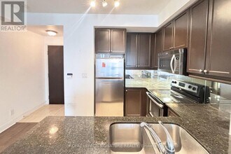 50 Absolute Ave in Mississauga, ON - Building Photo - Building Photo