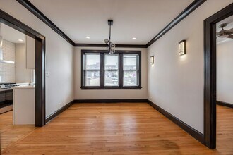 6411 N Talman Ave in Chicago, IL - Building Photo - Building Photo