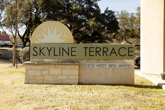 Skyline Terrace in Austin, TX - Building Photo - Building Photo