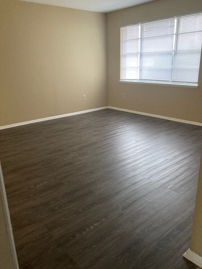 2215 Kevin Ct in Gulfport, MS - Building Photo - Building Photo