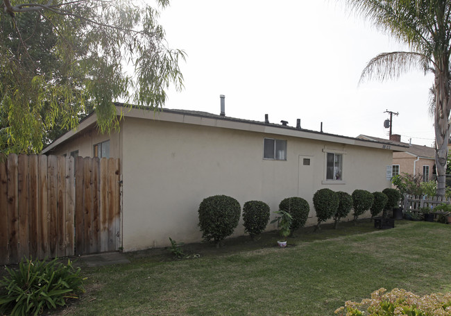 8212-8216 7th St in Buena Park, CA - Building Photo - Building Photo