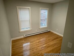 1922 Columbus Ave in Boston, MA - Foto de edificio - Building Photo