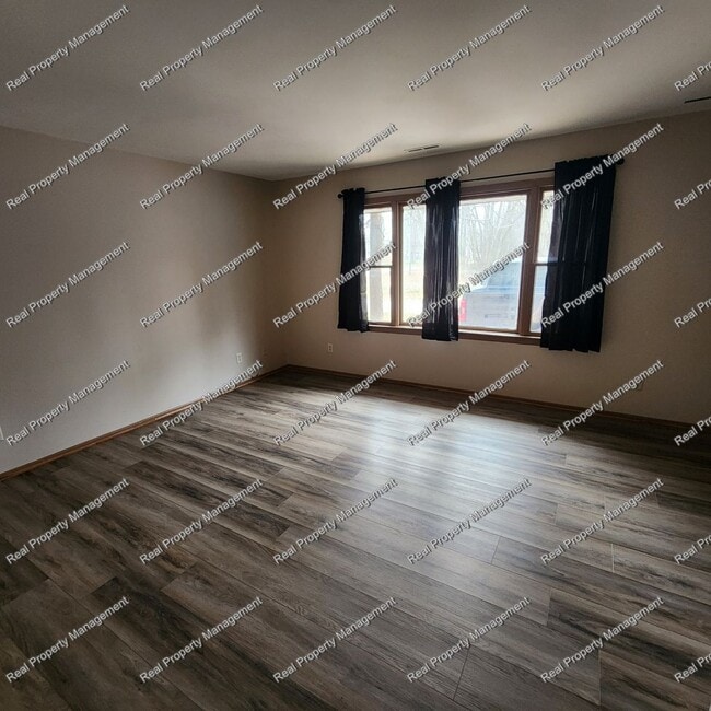 2868 Willowdale Rd in Portage, IN - Building Photo - Building Photo