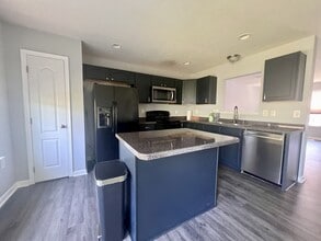 328 Falcon Run in Morgantown, WV - Building Photo - Building Photo