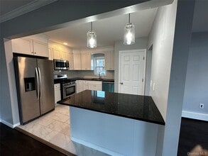 44 Harding Ave in Hicksville, NY - Building Photo - Building Photo