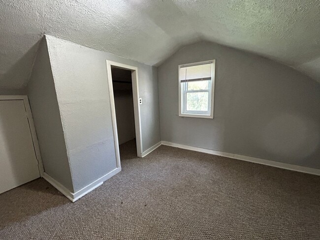 309 28th Ave in East Moline, IL - Building Photo - Building Photo