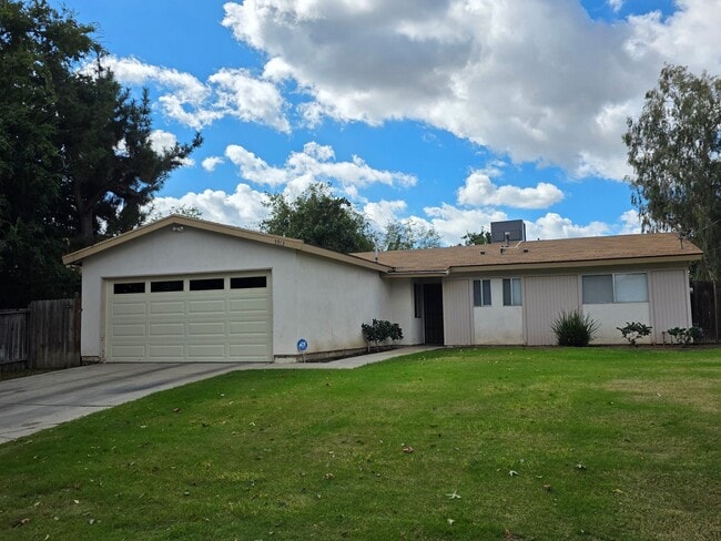 property at 5913 Akers Rd