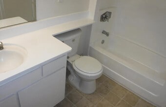 4030 Front St in San Diego, CA - Building Photo - Building Photo