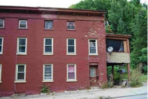 25 Spring Ave in Troy, NY - Building Photo