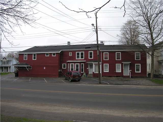 116 Broad St in Lyons, NY - Building Photo