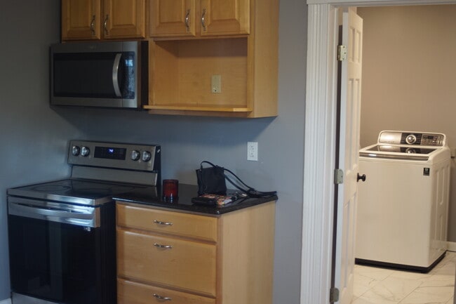 628 S Logan Blvd in Altoona, PA - Foto de edificio - Building Photo