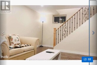 118 Ruggles Ave in Richmond Hill, ON - Building Photo - Building Photo