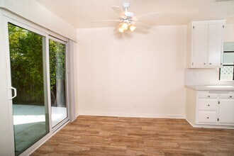17559 Blackhawk St in Los Angeles, CA - Building Photo - Building Photo