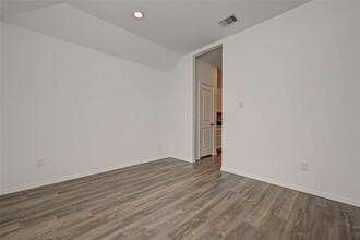 2847 Mistygate Ct in Conroe, TX - Building Photo - Building Photo