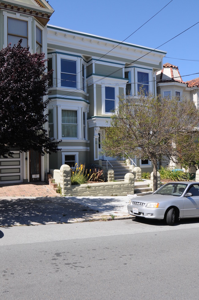 3956 26th St in San Francisco, CA - Foto de edificio - Building Photo