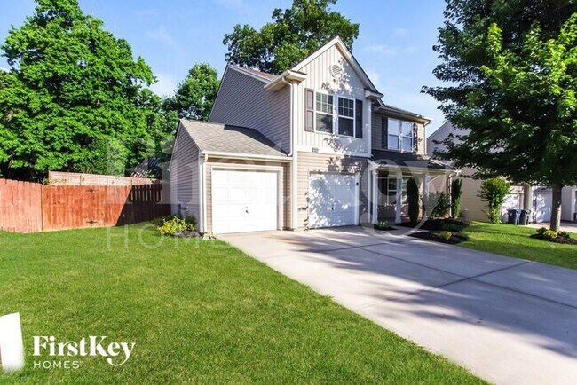 1523 Kellys Landing Drive in Mount Holly, NC - Building Photo - Building Photo