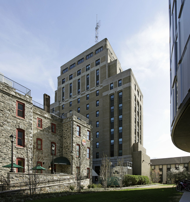 Van Rensselaer Hall in Philadelphia, PA - Foto de edificio - Building Photo