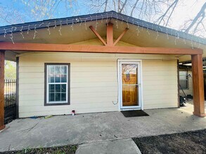 1416 Vickers Ave in San Antonio, TX - Building Photo - Building Photo