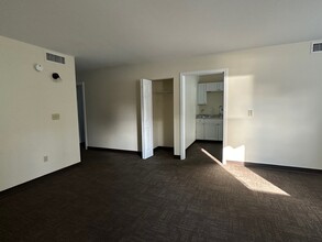 2540 US-202, Unit Ground Floor East in Winthrop, ME - Building Photo - Building Photo