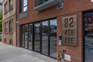 82 4th Ave in Brooklyn, NY - Foto de edificio - Building Photo