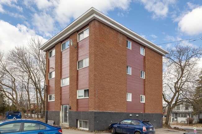 3 Pharand St in Gatineau, QC - Building Photo - Building Photo
