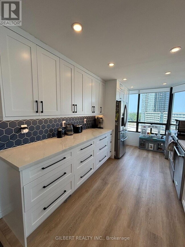 property at 7460-7460 Bathurst St