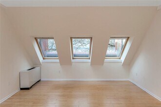 18 N Broadway in Tarrytown, NY - Building Photo - Building Photo