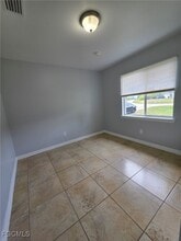 2502 Park Rd in Lehigh Acres, FL - Building Photo - Building Photo