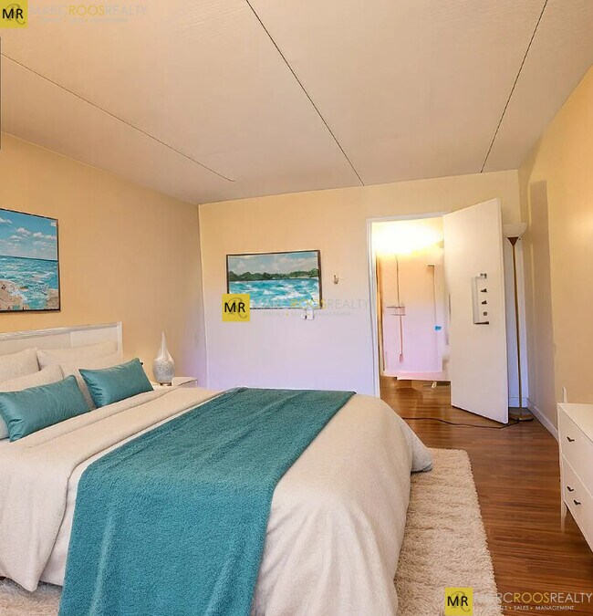 40 Broadlawn Dr in Boston College, MA - Building Photo - Building Photo