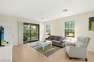 3742 Pino Vista Way, Unit 4 in Estero, FL - Building Photo - Building Photo
