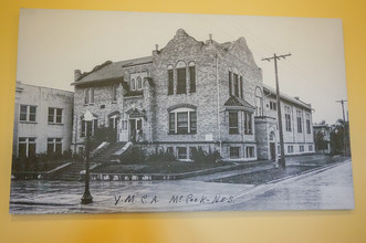 Landmark Apartments in McCook, NE - Building Photo - Building Photo