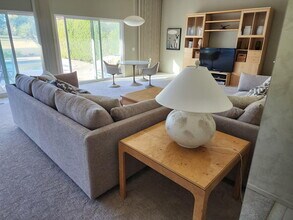 38941 Kilimanjaro Dr in Palm Desert, CA - Building Photo - Building Photo