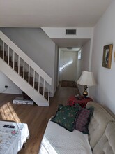 10449 Caminito Mayten, Unit FAMILY HOME in San Diego, CA - Building Photo - Building Photo