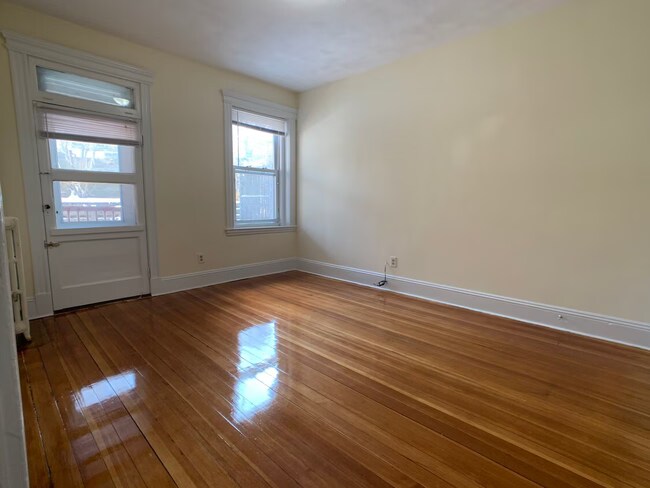 199 Boylston St, Unit 1 in Brookline, MA - Building Photo - Building Photo